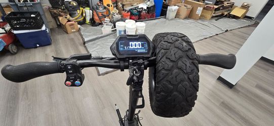 NEW VALIEX All-Terrain Electric Scooter (0 Miles) / Patín Eléctrico Nuevo