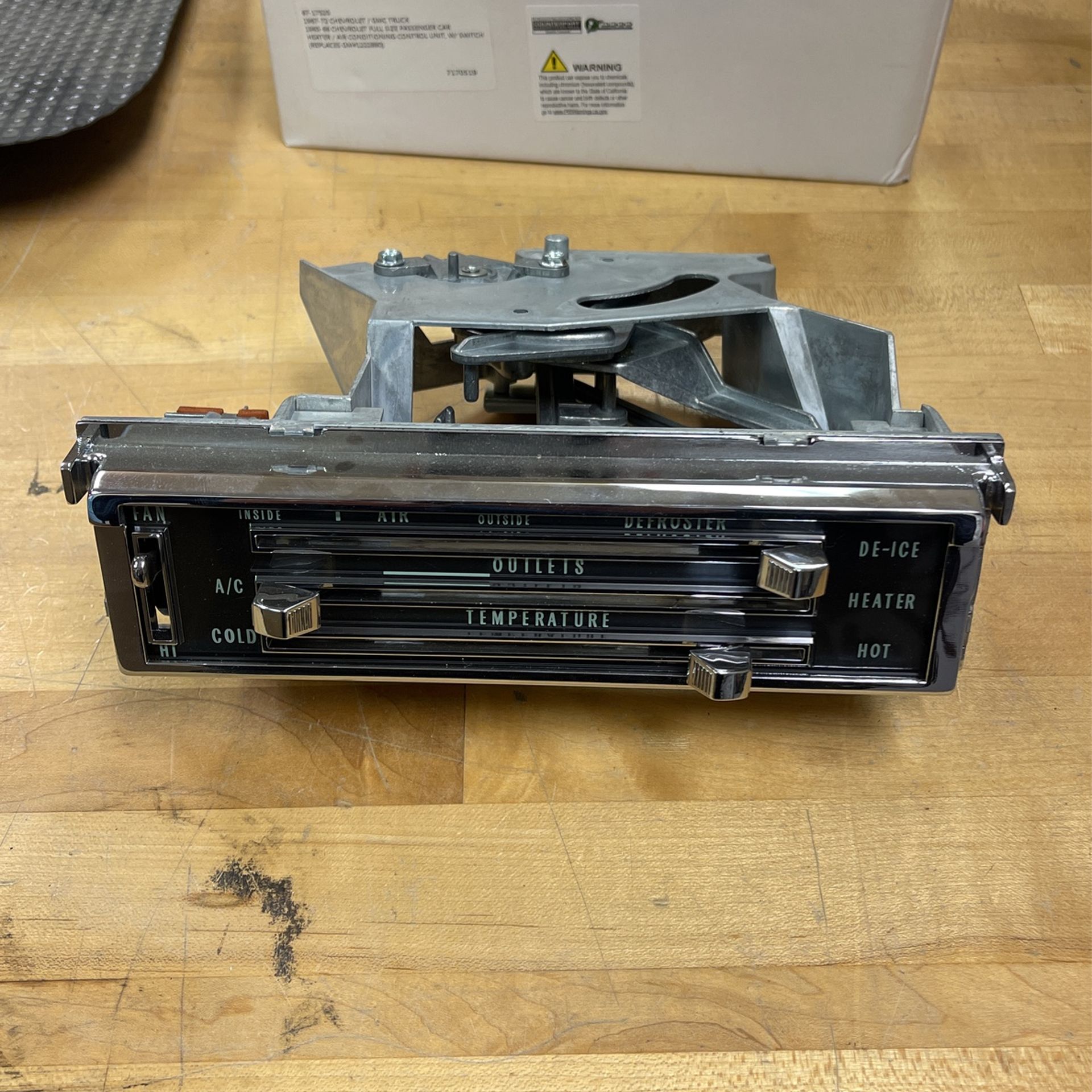 67-72 Chevy Truck Heater/Air Conditioning Control Unit With Switch
