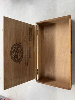 Padron Wooden Cigar Box Empty Display Decor Craft Collectible