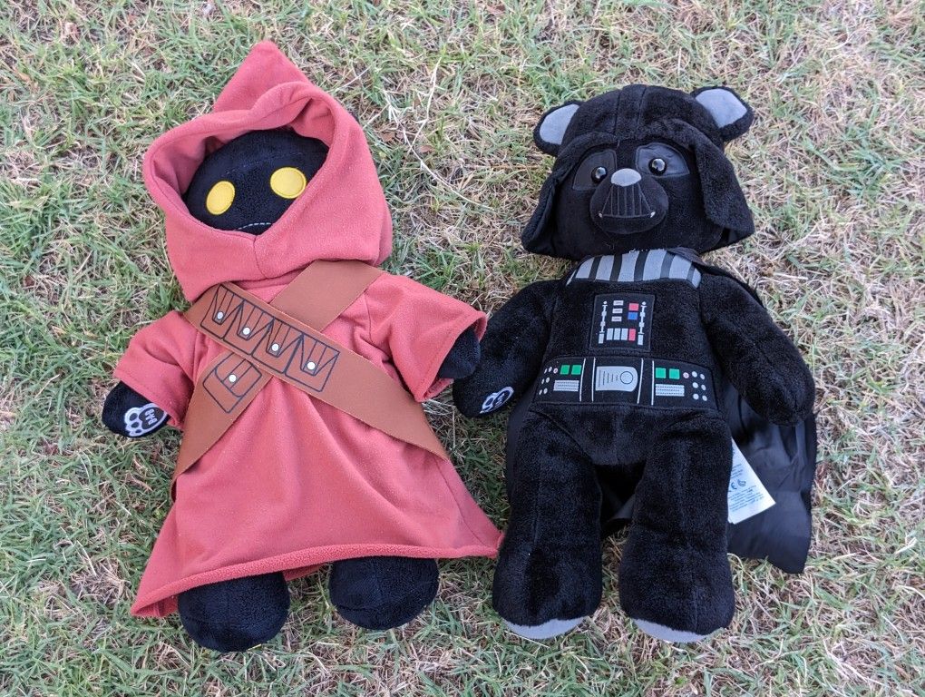 Build A Bear Star Wars The Mandalorian Jawa & Darth Vader Large Star Wars Plush 