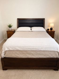 Queen Solid Wood Bed Frame