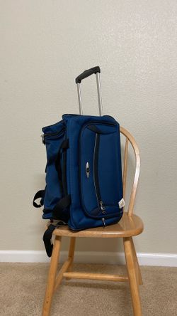 Skyway  Teflon fabric  Softside Rolling Telescopic Handle Duffel Carrying Case Carry On Bag With Shoulder Strap and wheel