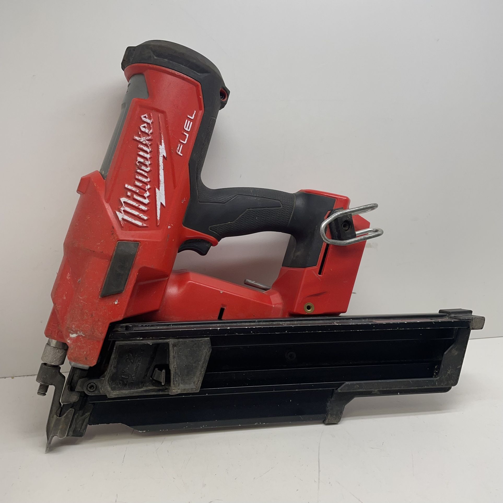 Milwaukee M18 Fuel Brushless Framing Nailer 199609/15