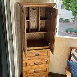 Wooden Dresser/Chest 