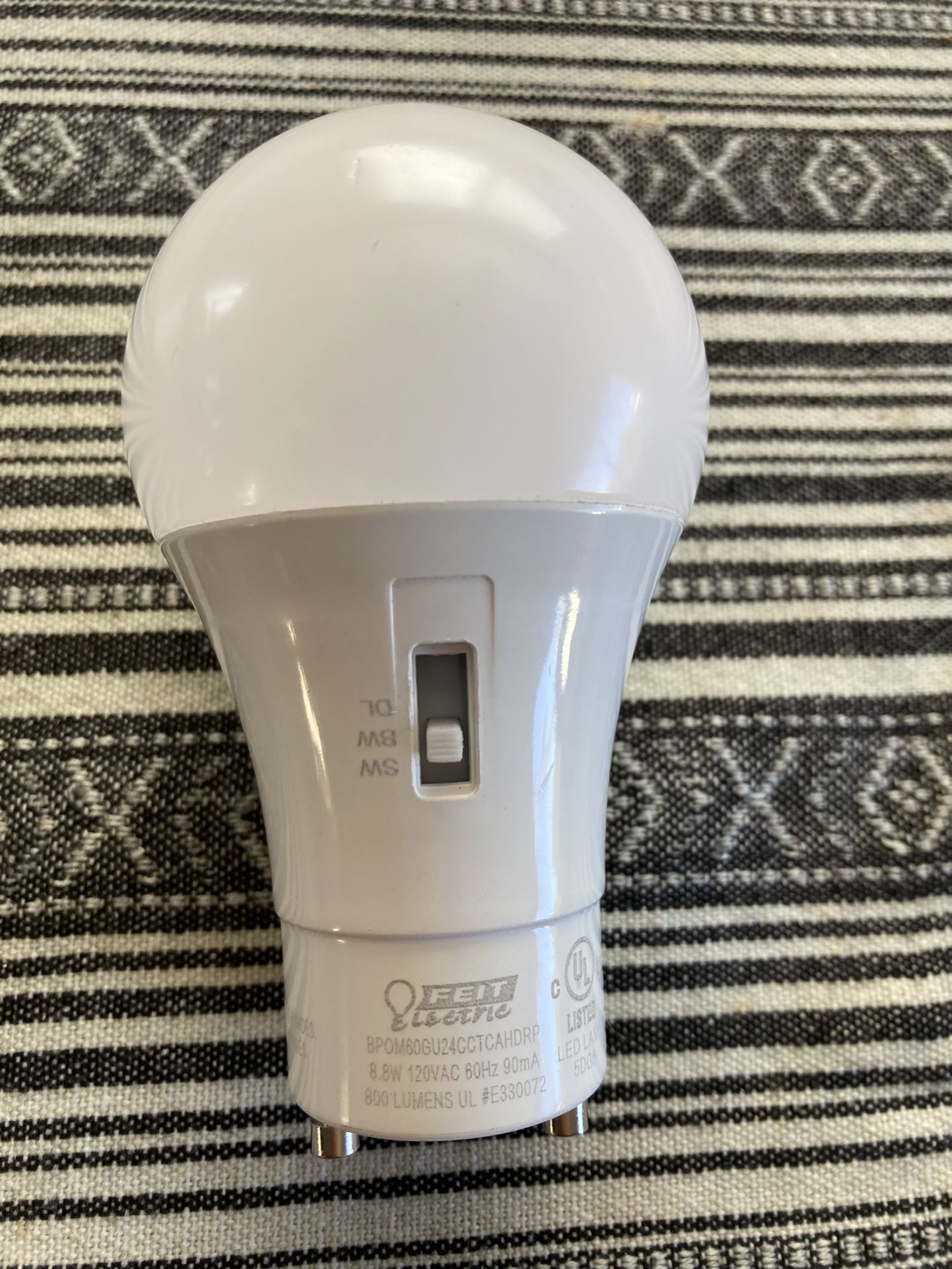 Adjustable Light Bulb