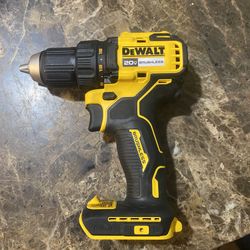 Dewalt 20 volt drill new/nuevo
