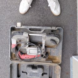 Bauer Portable Band Saw – Corded w/ Hard Case