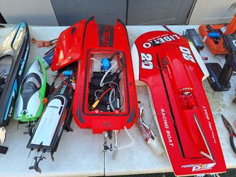 Rc Boat Lot