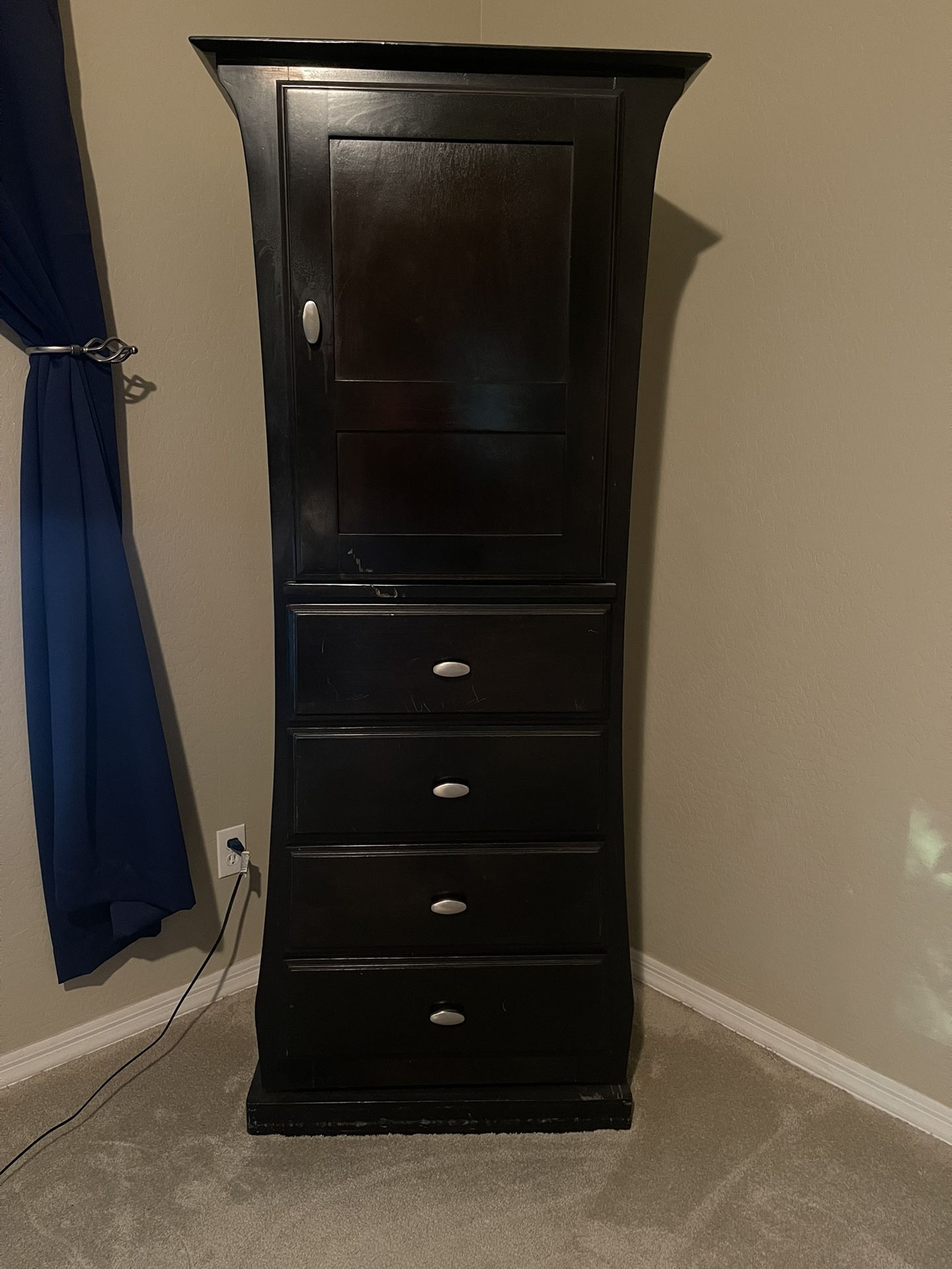 Full Length Mirror, Swivels With Dresser Space $50