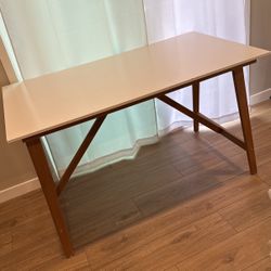 Bar / Dining Table