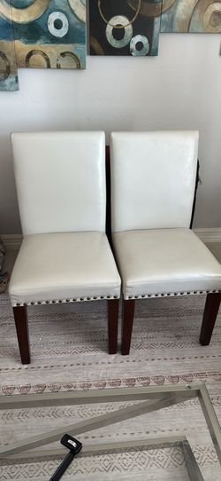 Dinning chairs. Off white color.