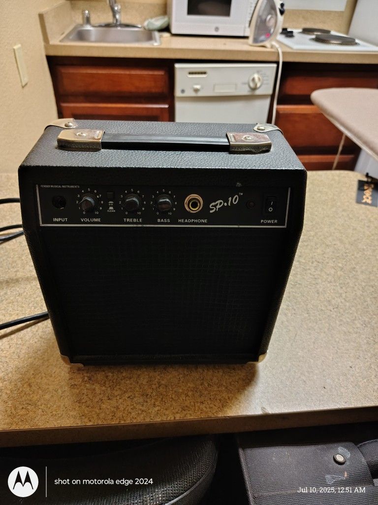 Fender Sp-10 Amplifier 