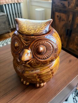 Owl cookie jar