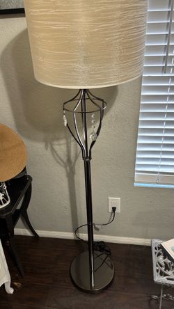 Chandelier floor lamp
