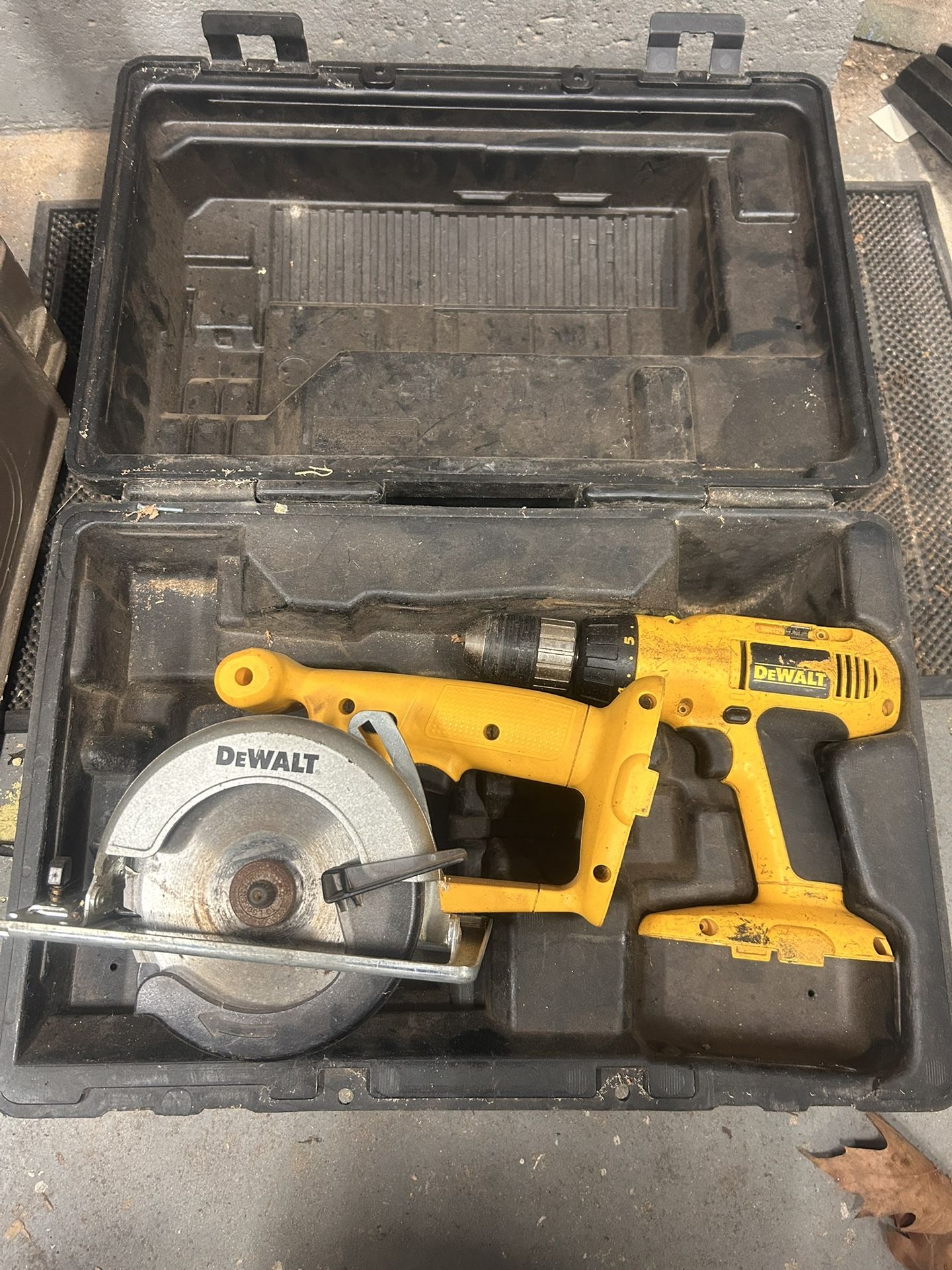 Dewalt Drill And saw combo