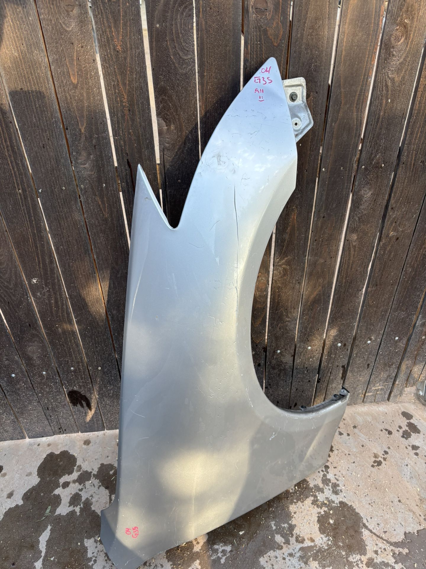 2004 Infiniti G35 RH Fender