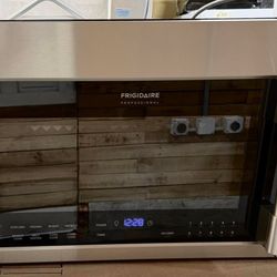 NEW Frigidaire Professional Over-the-Range Microwave w/Convection