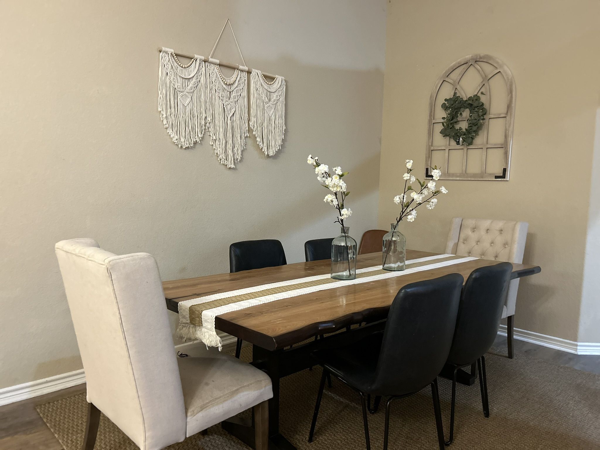 Dinning Table With 6 Chairs