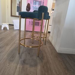 2 Bar Stool 