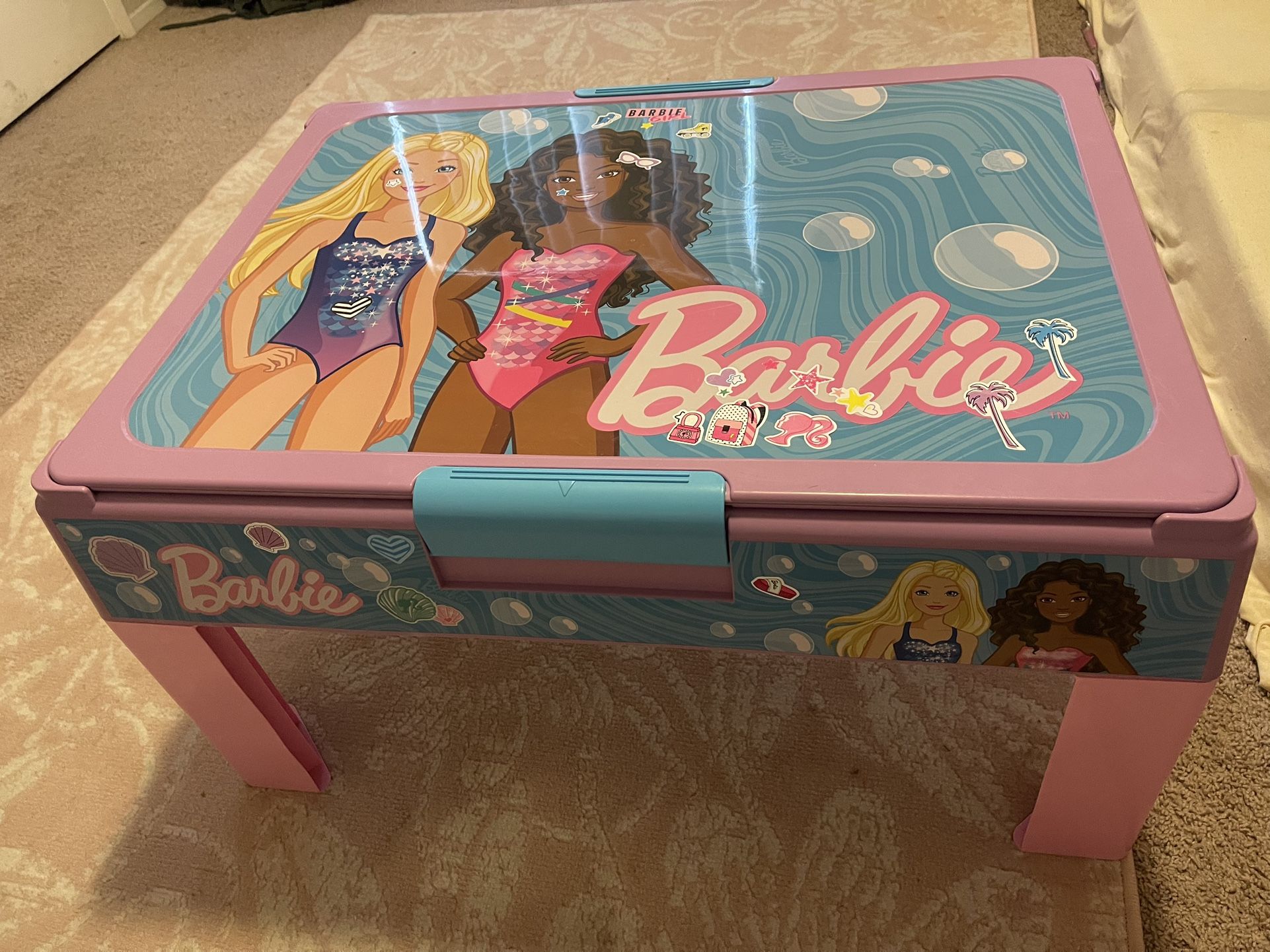 Free Barbie Table