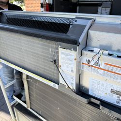Amana Air Conditioner 