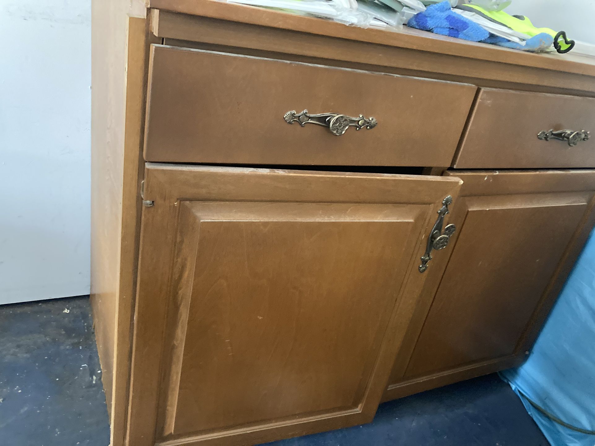 Free Cabinet. With Drawers