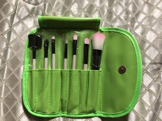 Makeup Brushes