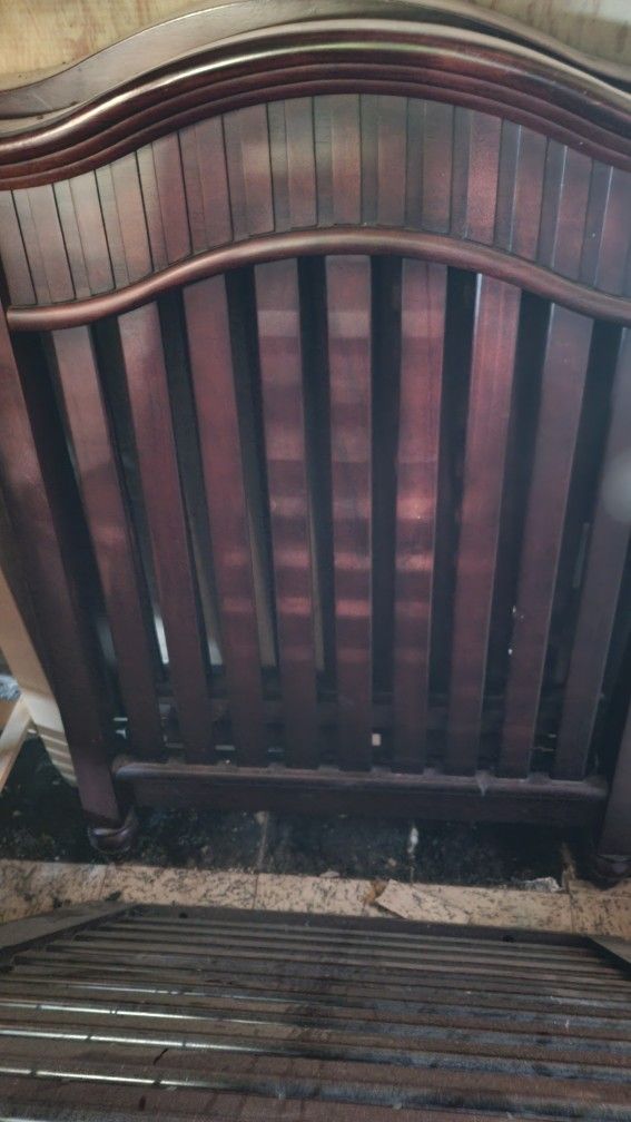 Free Crib for baby