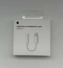 Apple Lightning to Headphone Jack Adapter