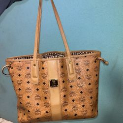 Official McM Woman’s Tote Bag