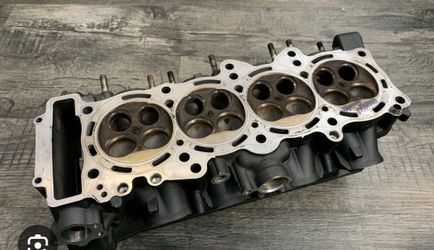 2011 Yamaha Cross Plane Bare Cylinder Head