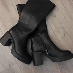 JUSTFAB Platform Boots Size 10