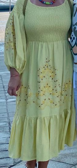 Amazing dress size M