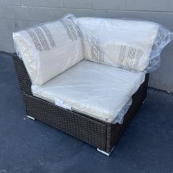 Corner Seat