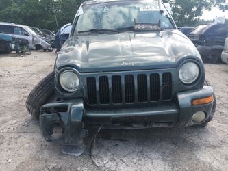 Parting out 2002 Jeep Liberty Limited 4x4 for parts