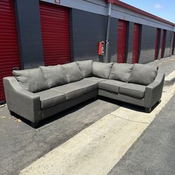 FREE Delivery Locally 🛻 Splash Charcoal Sectional Couch