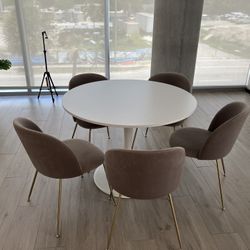 Round Narrow Table