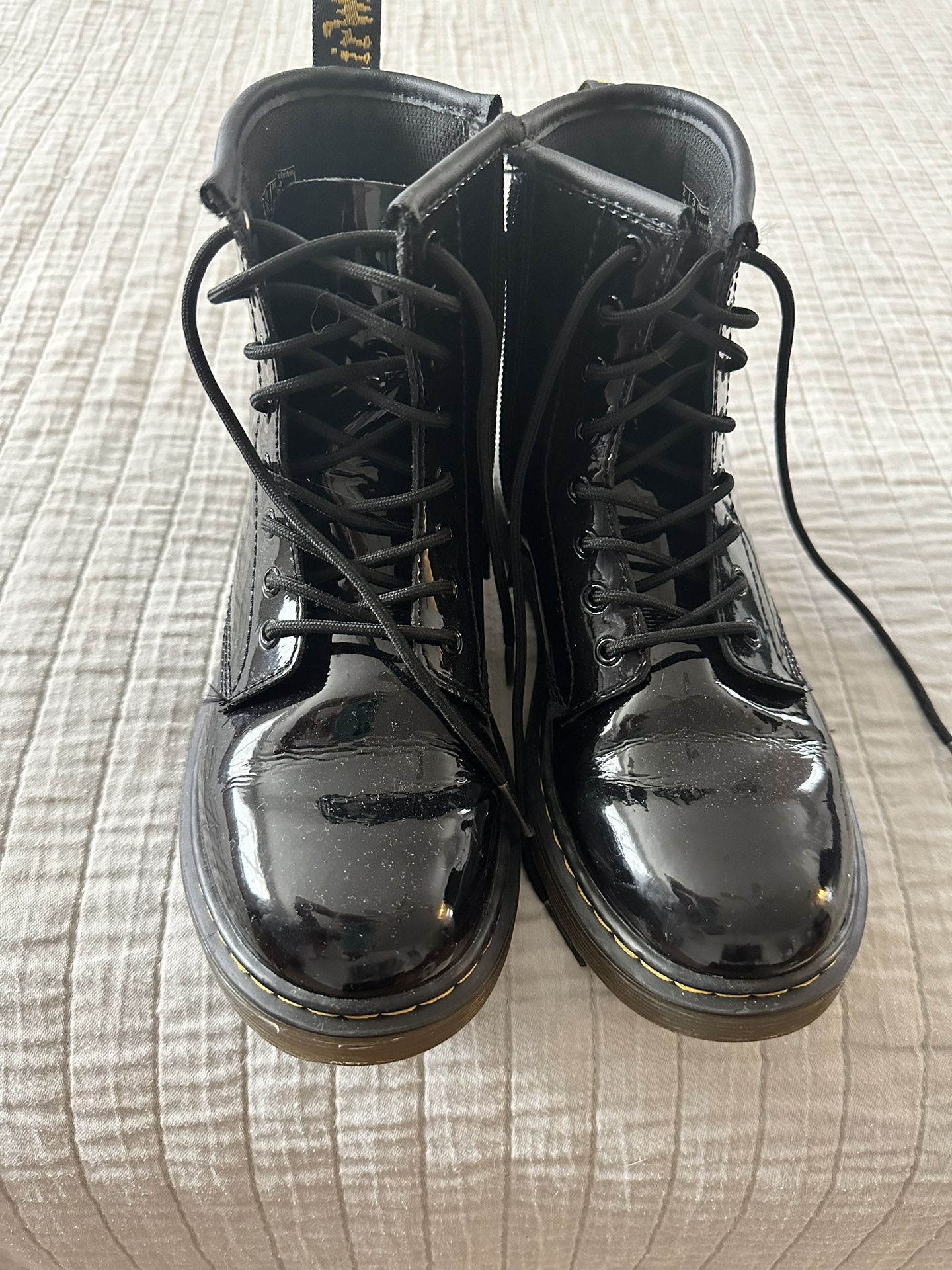 Dr Marteens Boot Size US 3 Kids