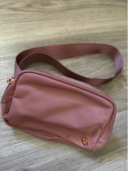 Lululemon crossbody belt bag
