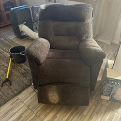 Electronic Recliner