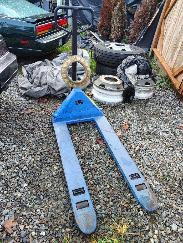 Pallet Jack