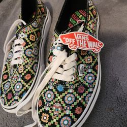 New VANS Dia De Los Muertos Womens Size 10 