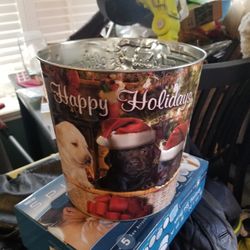 New Puppy Dog CHRISTMAS TIN BUCKET