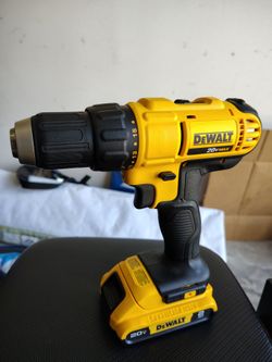 DeWalt 20V MAX Cordless 1/2 in. Drill/Driver/ NEW / TOOL ONLY-NO BATTERY