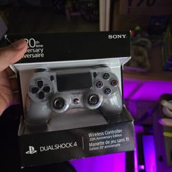 Playstation 4 20th Anniversary Edition Controller