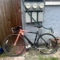 GMC Denali 700c Road Bike Orange frame
