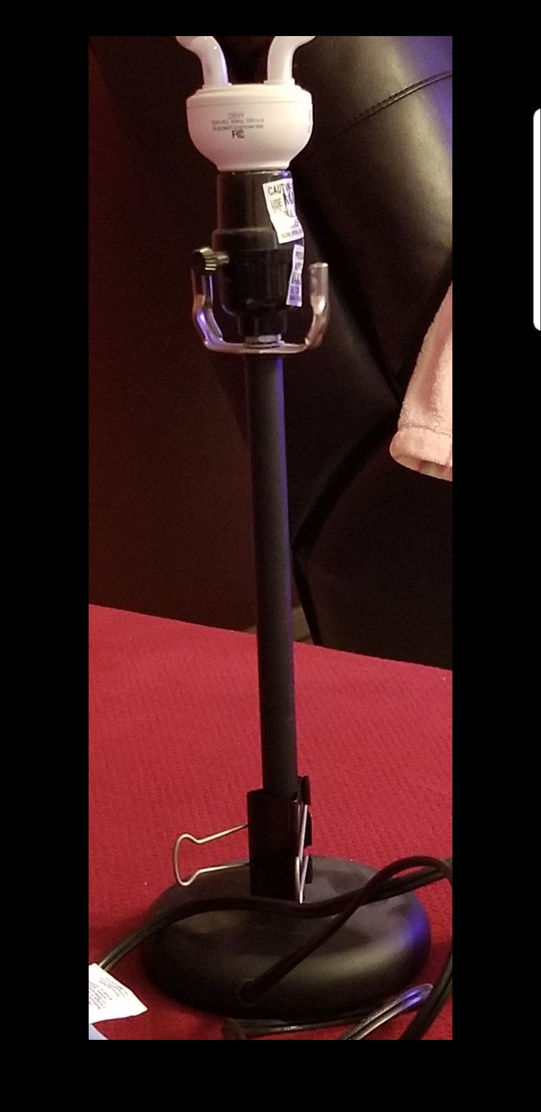 Desk lamp