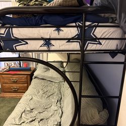 Medal frame bunk bed