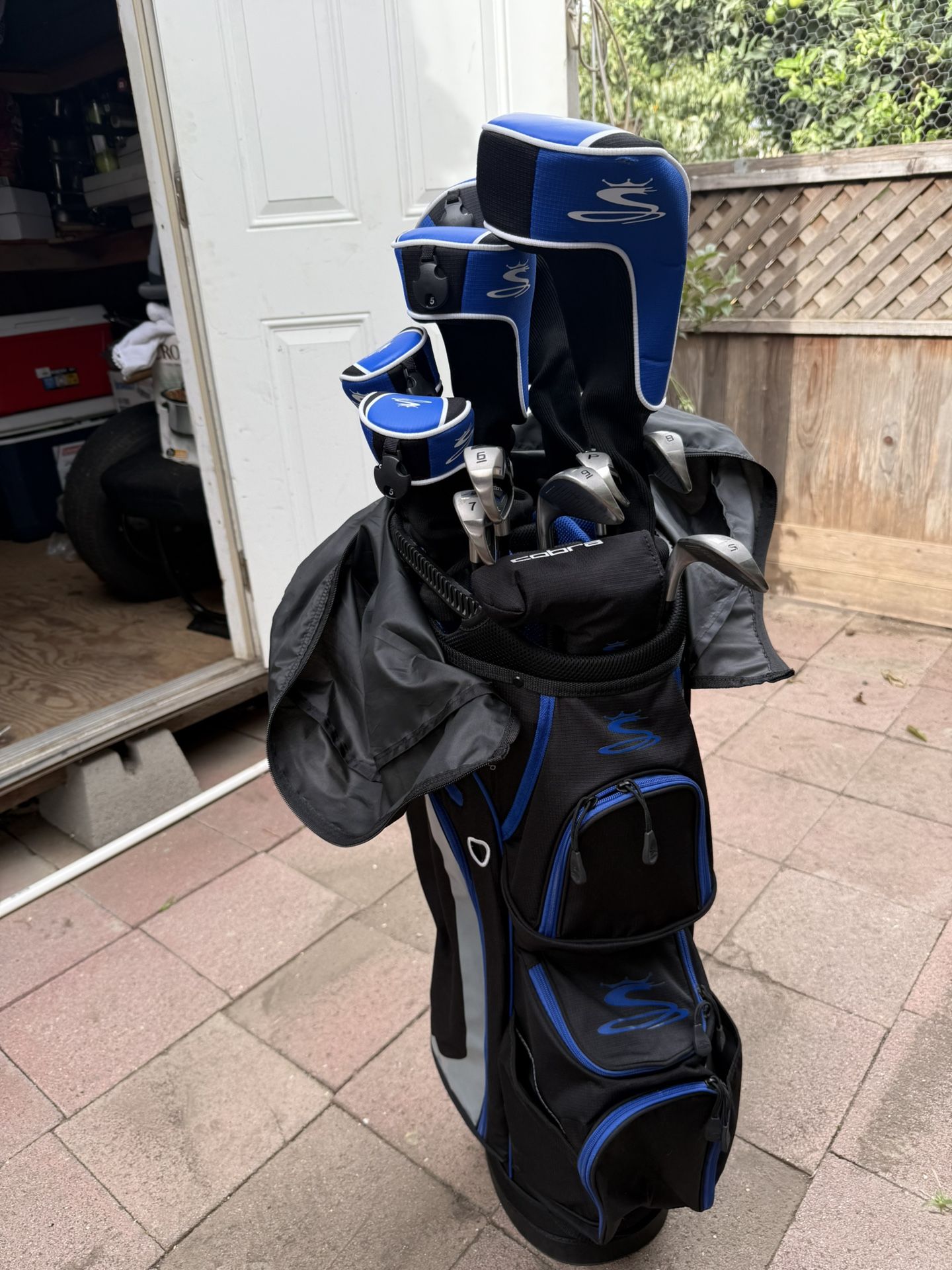 Cobra Fly-XL Complete Cart Bag Set