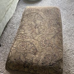 VINTAGE BOHO OTTOMAN 